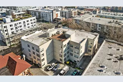 621 5th Avenue N #102, Seattle, WA 98109 - Photo 22