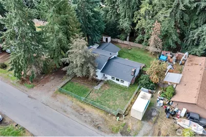 5856 190th Avenue Ct E, Lake Tapps, WA 98391 - Photo 2