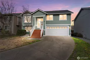 8719 204th St Ct E, Spanaway, WA 98387 - Photo 2