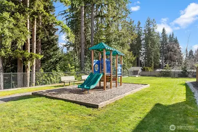 207 169th Place SW, Bothell, WA 98012 - Photo 36