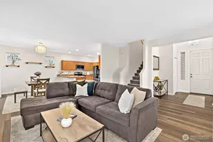 9601 189th St Ct E, Puyallup, WA 98375 - Photo 4