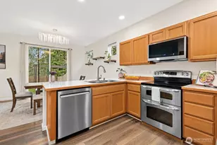 9601 189th St Ct E, Puyallup, WA 98375 - Photo 12