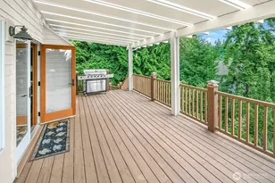 7811 146th Pl SE, Newcastle, WA 98059 - Photo 12