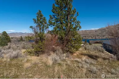 15315 Lakeview Street, Entiat, WA 98822 - Photo 10