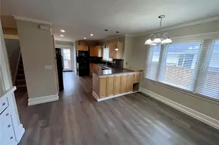 230 S 79th St, Tacoma, WA 98408 - Photo 8