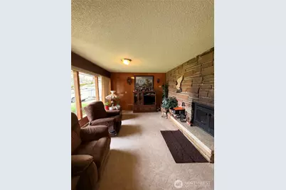 4325 328th Place SE, Fall City, WA 98024 - Photo 4