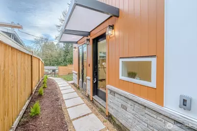 1518 NE 106th Street, Seattle, WA 98125 - Photo 20