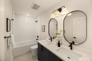 5204 Sand Point Way NE, Seattle, WA 98105 - Photo 18