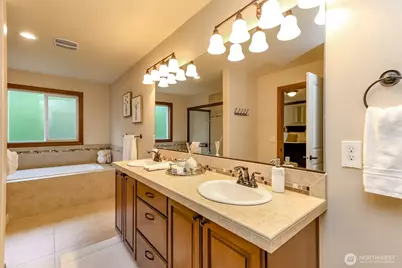 21305 62nd Street Ct E, Lake Tapps, WA 98391 - Photo 32