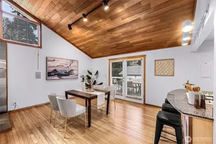 12214 NE 97th St, Kirkland, WA 98033 - Photo 10