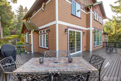 11733 Hummingbird Lane, Anacortes, WA 98221 - Photo 32