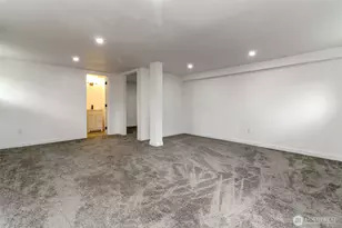 9613 S 240th St, Kent, WA 98031 - Photo 18