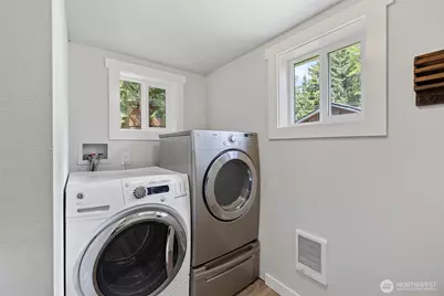 8471 Golden Valley Drive, Maple Falls, WA 98266 - Photo 20