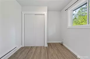 8471 Golden Valley Dr, Maple Falls, WA 98266 - Photo 16