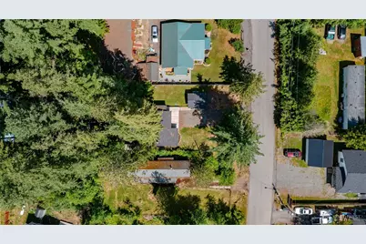 8471 Golden Valley Drive, Maple Falls, WA 98266 - Photo 2