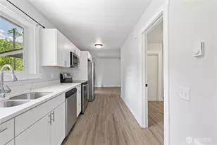 8471 Golden Valley Dr, Maple Falls, WA 98266 - Photo 12