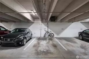 2501 Canterbury Ln E, Seattle, WA 98112 - Photo 32