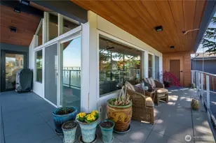 2501 Canterbury Ln E, Seattle, WA 98112 - Photo 28