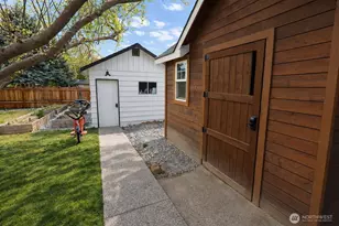 505 N Markeson St, Chelan, WA 98816 - Photo 22