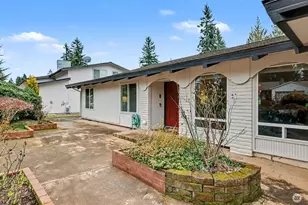 14121 SE Fairwood Blvd, Renton, WA 98058 - Photo 2