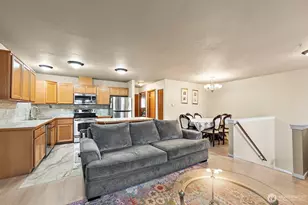 1012 109th St Ct E, Tacoma, WA 98445 - Photo 6