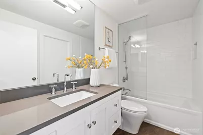 1600 159th Avenue NE #17A, Bellevue, WA 98008 - Photo 14