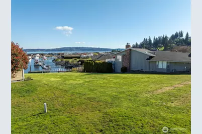 2271 Mariner Beach Drive, Oak Harbor, WA 98277 - Photo 10