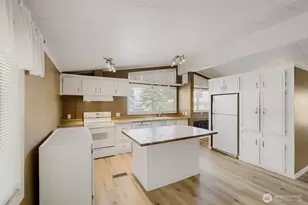 3611 I St NE, Auburn, WA 98002 - Photo 10