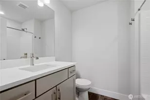 13333 Greenwood Ave N, Seattle, WA 98133 - Photo 24