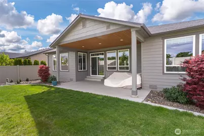 755 S Perry Avenue, East Wenatchee, WA 98802 - Photo 10