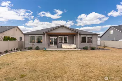 755 S Perry Avenue, East Wenatchee, WA 98802 - Photo 30