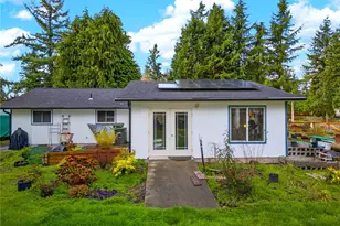 815 Hazzle Ct, Coupeville, WA 98239 - Photo 18