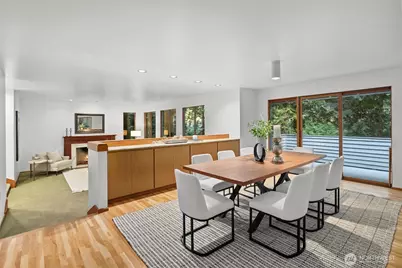 13619 NE 28th St, Bellevue, WA 98005 - Photo 6