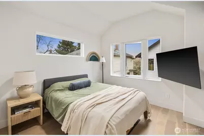 2211 17th Avenue S, Seattle, WA 98144 - Photo 16