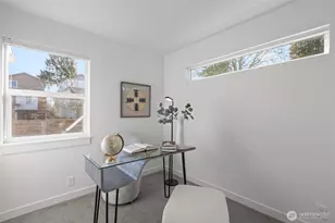 940 N 89th St, Seattle, WA 98103 - Photo 18