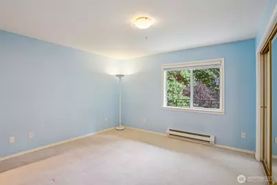 12034 15th Avenue NE #204, Seattle, WA 98125 - Photo 12