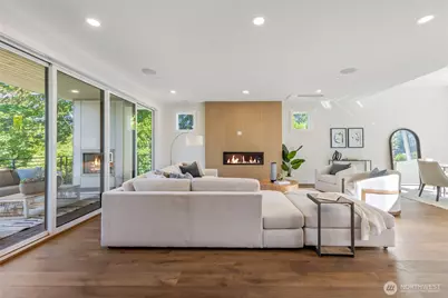 10204 NE 43rd Street, Kirkland, WA 98033 - Photo 8