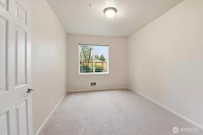 107 164th Street SE #2-103, Bothell, WA 98012 - Photo 4