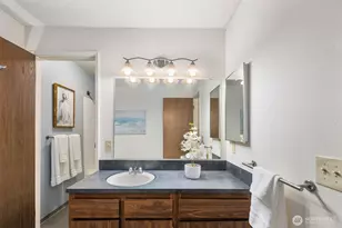 13741 15th Ave NE, Seattle, WA 98125 - Photo 18