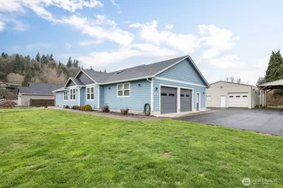 270 Rainbow Way, Kelso, WA 98626 - Photo 2