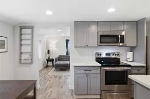 2533 S Grant Ave, Tacoma, WA 98405 - Photo 16