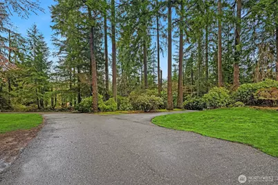 22223 NE 82nd Place, Redmond, WA 98053 - Photo 34