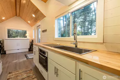 837 Cape Drive, Friday Harbor, WA 98250 - Photo 24