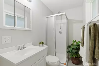 9010 Wyvern Drive SE, Port Orchard, WA 98367 - Photo 16