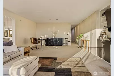 601 W Mercer Place #301, Seattle, WA 98119 - Photo 8