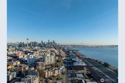 601 W Mercer Place #301, Seattle, WA 98119 - Photo 2