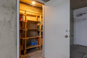 601 W Mercer Pl, Seattle, WA 98119 - Photo 30