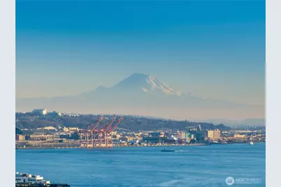 601 W Mercer Place #301, Seattle, WA 98119 - Photo 1