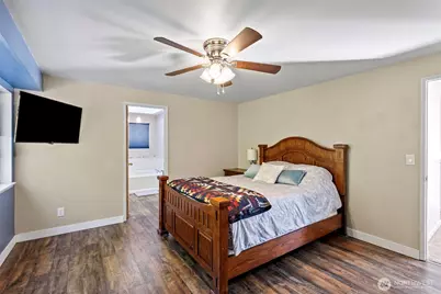 4844 NW Walgren Drive, Silverdale, WA 98383 - Photo 18