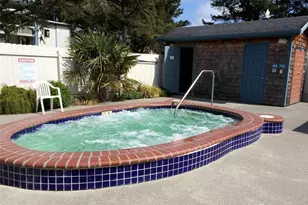 210 26th Street NW, Long Beach, WA 98631 - Photo 4